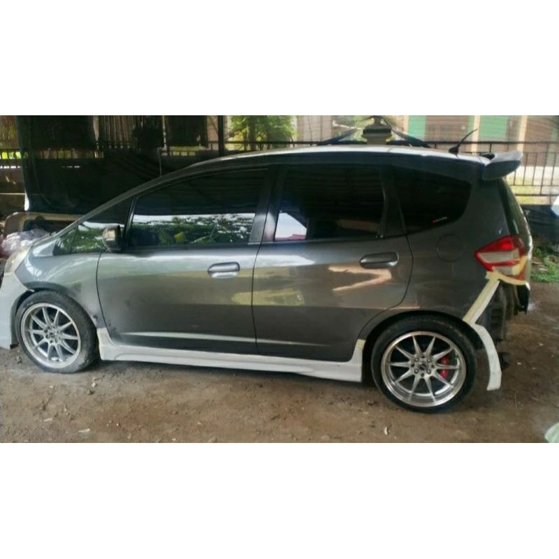 bodykit samping jazz ge8