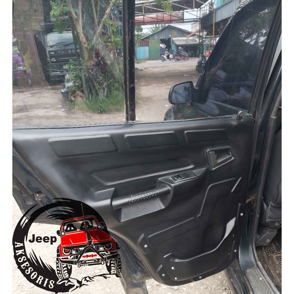 doortrim tengah vitara escudo sidekick