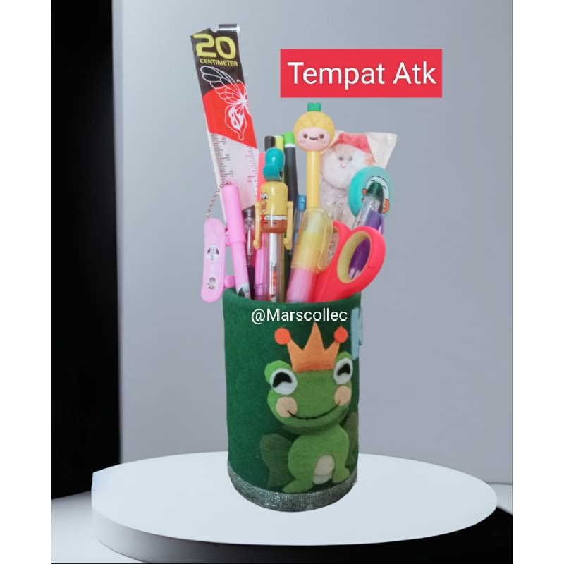 

tempat peralatan alat tulis dari flanel