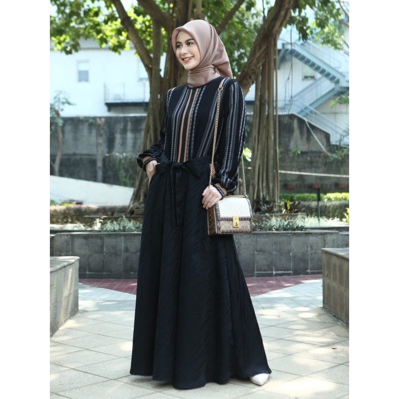 Gamis Shanaz mewah ORI by Hagia Sofia Maxi dress wanita bahan tenun hitmat salur ukuran M L Xl XXL l