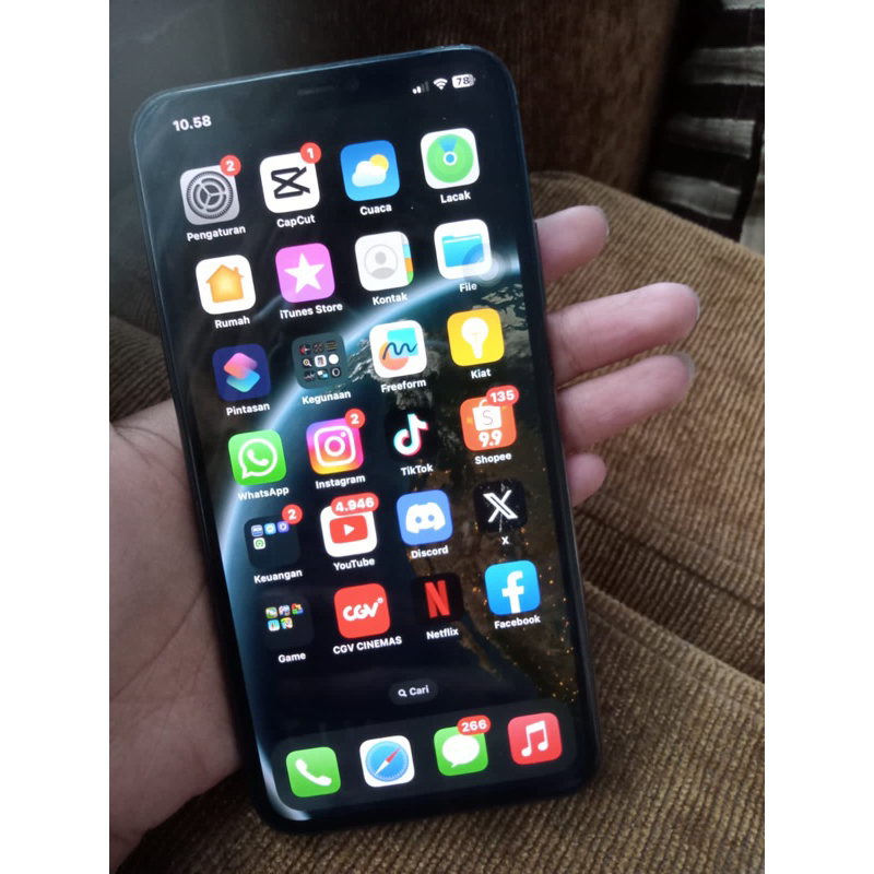 IPHONE11 Promax 64GB
