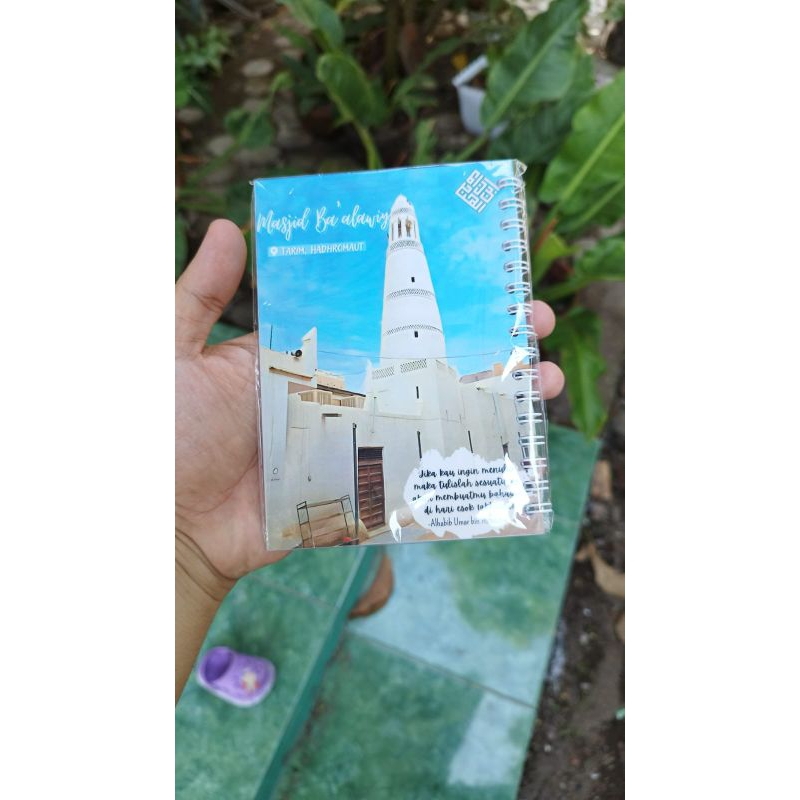 

NOTEBOOK BUKU CATATAN A6 ISI 30 LEMBAR COVER TARIM