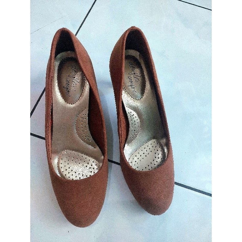 Payless Dexflex Comfort Karma Cognac