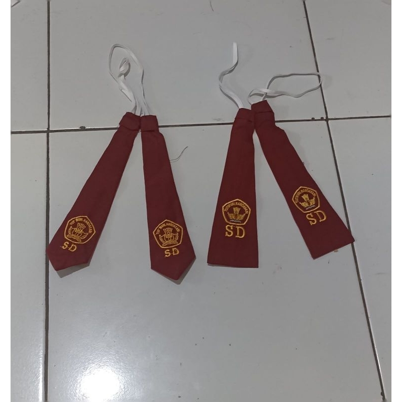 Dasi anak SD/MI perempuan/lelaki