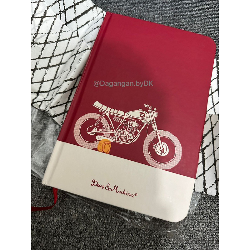 

Note Book Deus Ex Machina Original 100% Special HUT RI 78