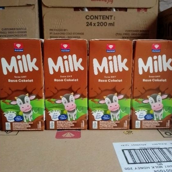 

Susu Diamond Milk Coklat 200ml (4 pcs)