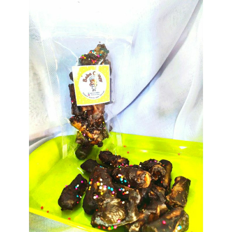

kulit lumpia coklat 1/4, 1/2, dan 1 Kg