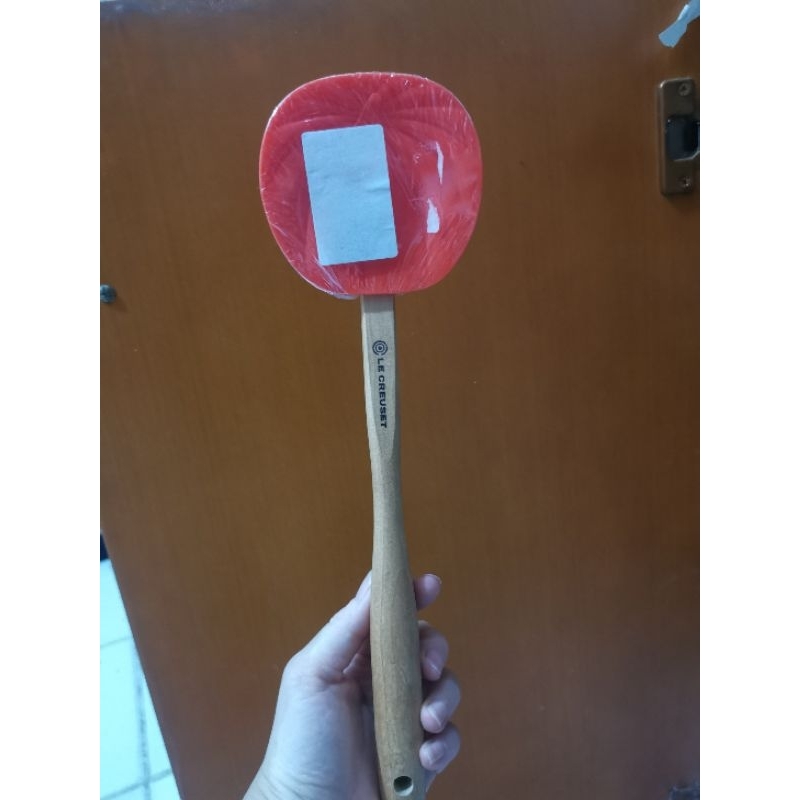 le creuset pumpkin spatula