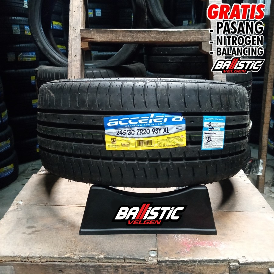 Ban Accelera PHI 245/30 R20 ban mobil tubles ring 20