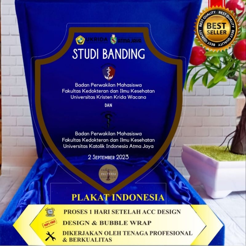 Plakat, Plakat Akrilik, Plakat Akrilik Wisuda,, Plakat Akrilik Custom, Plakat Akrilik Murah