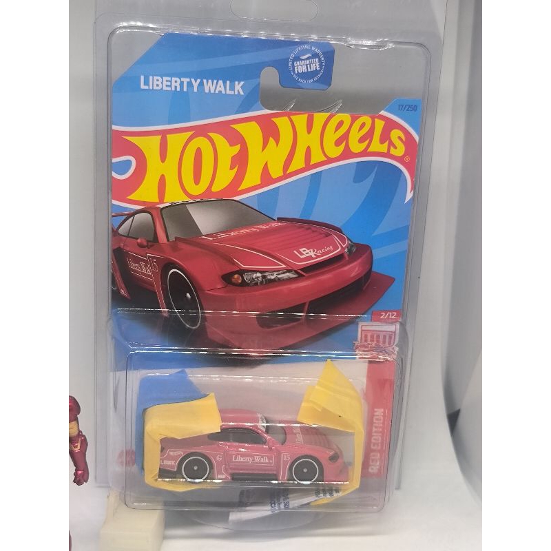 Hotwheels LB Silhouette nissan silvia s15 lbwk merah free protector