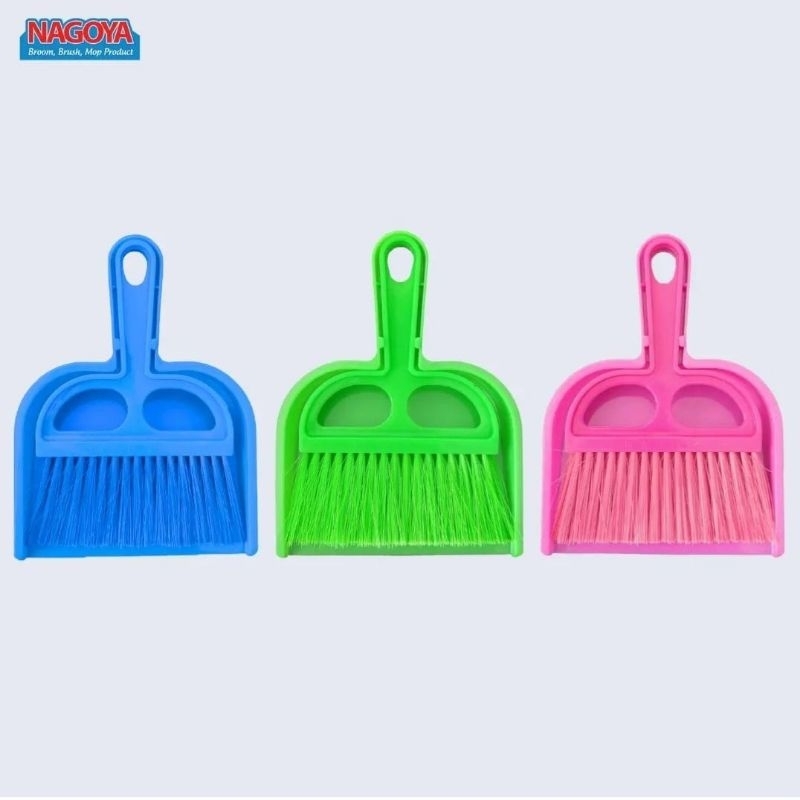 Sapu mobil , sapu plastik kecil, sapu kecil set NAGOYA