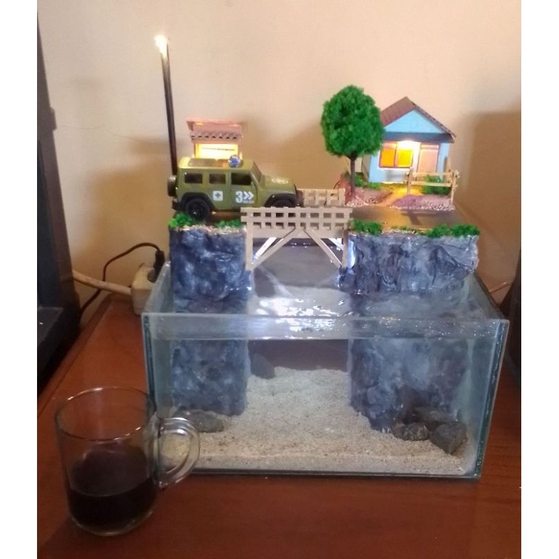 aquarium mini diorama deicast unik