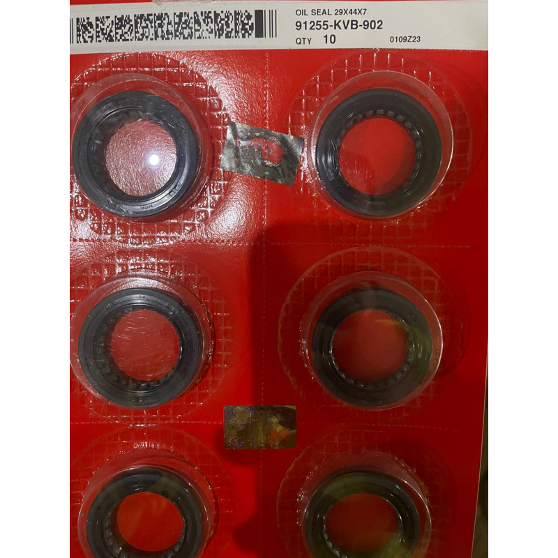 SIL SEAL RODA BELAKANG VARIO OLD BEAT FI ESP POP ( 29x44x7 )NOK