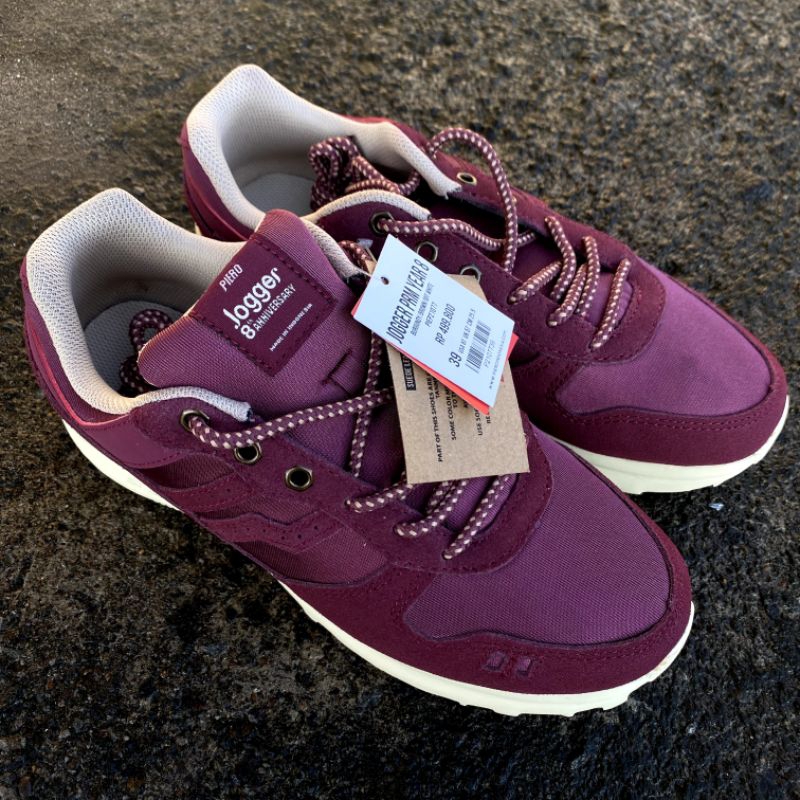 Piero Sepatu Sneakers Pria Jogger Prm Year 8 Burgundy Brown Off White PIEP21077
