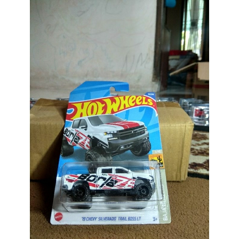 Hotwheels Hot wheels Chevy Silverado Borla