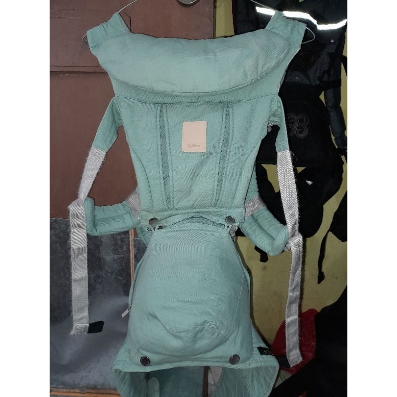 HIPSEAT GENDONGAN DEPAN PL IMPÖRŤ MINUSAN