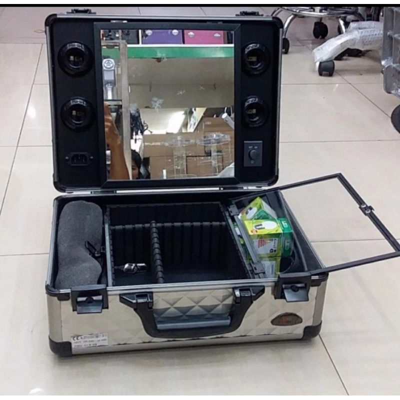 beauty case lampu LED tempat makeup