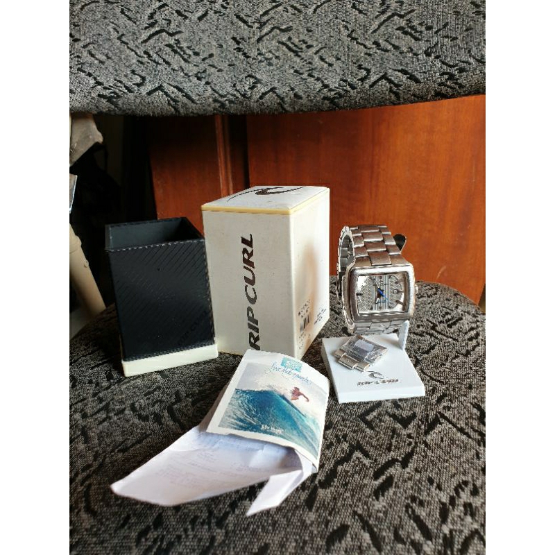 Jam Tangan Ripcurl solar flire A2586 Fullset Ori siap pakai