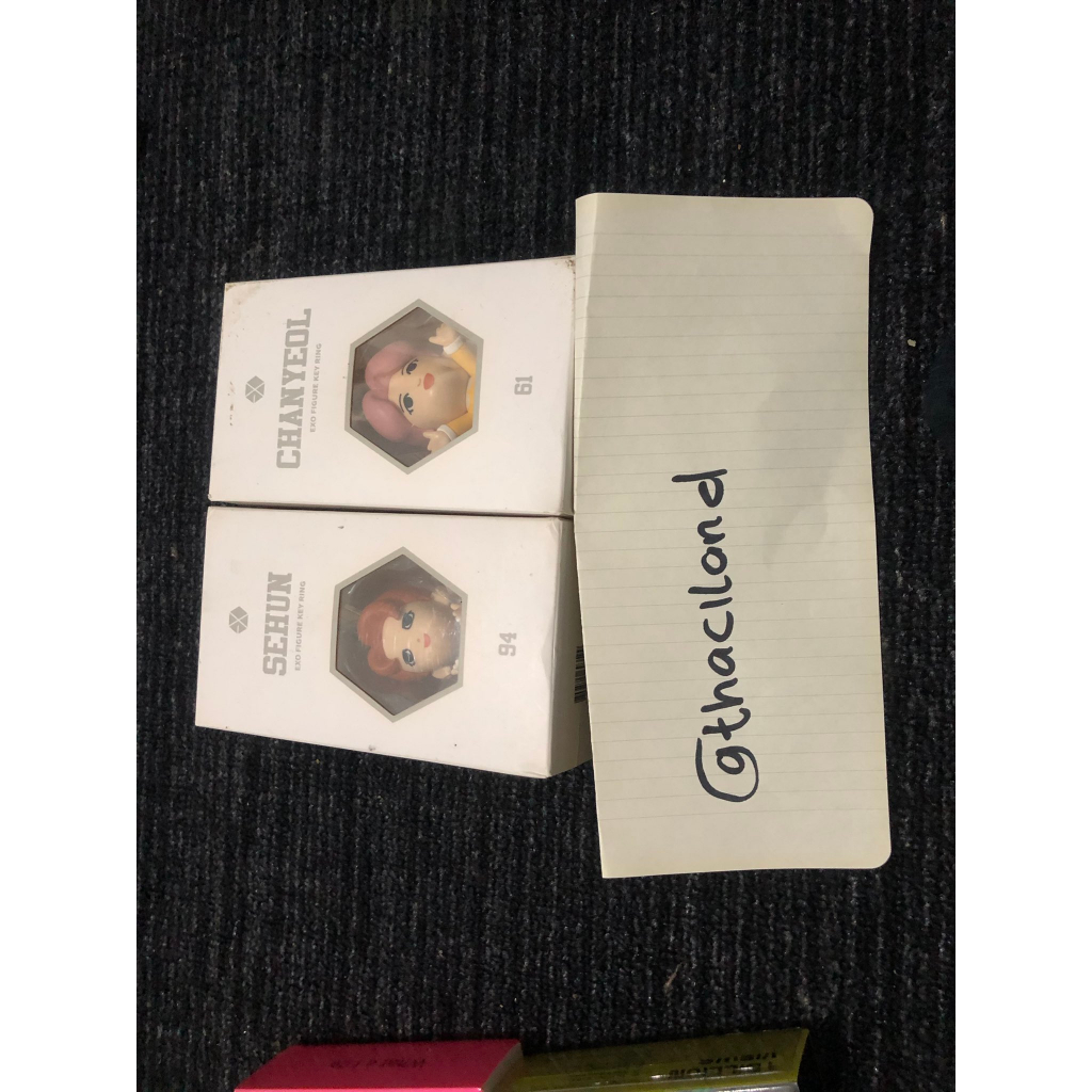 EXO Official Figure Keyring  chanyeol & sehun