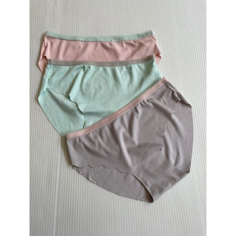 Young curves-cd celana dalam-471