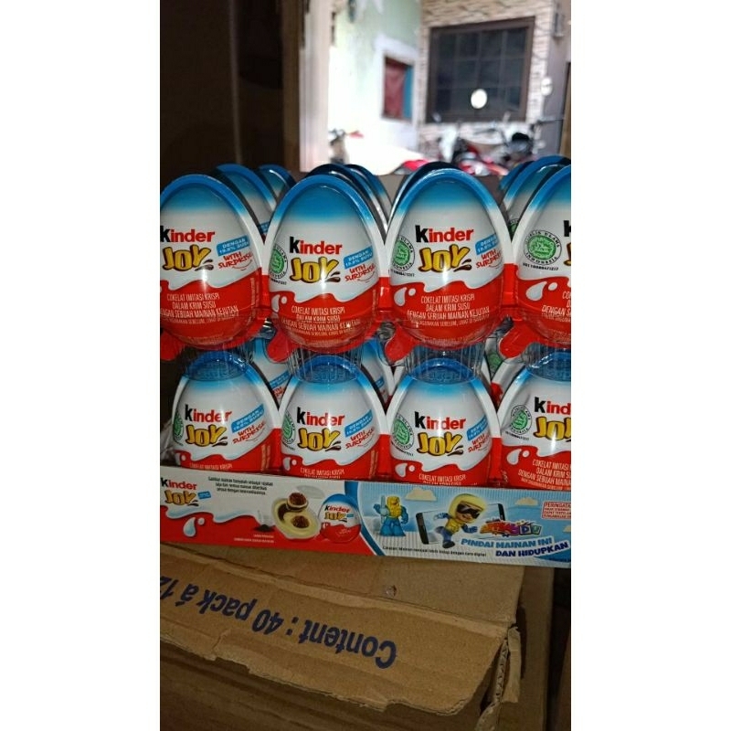 

1 Box Kinder Joy isi 24 Pcs KinderJoy Boy expired NOVEMBER 2025