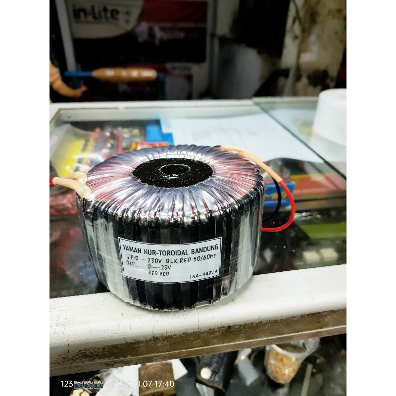 trafo amplifier toa za 2240  0 28v 16a 448va