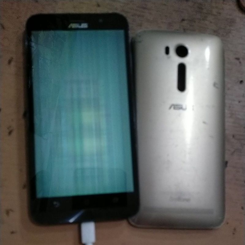 Asus z007d, zenpon go minus lcd