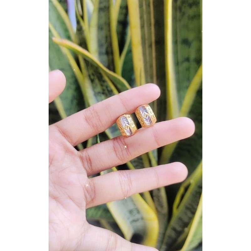 Anting 2 Demensi Warna  EMAS 916