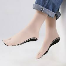 Kaos Kaki Jempol Wanita Muslimah / Kaus Kaki Jempol Cream Telapak Hitam