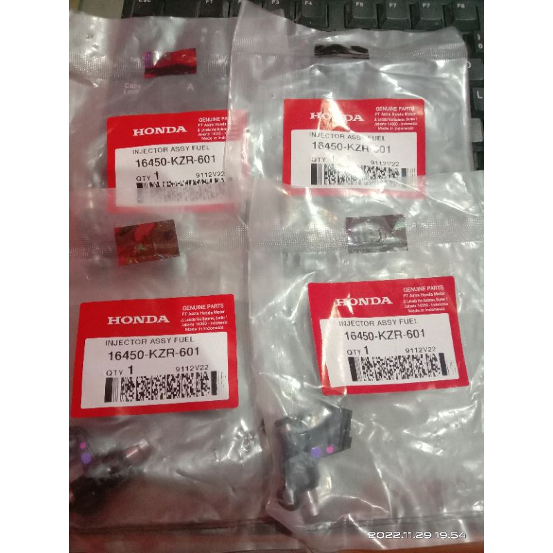 injector Vario 125 16450KZR601