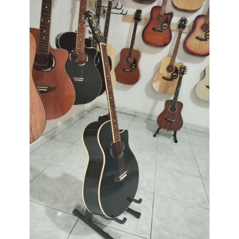Gitar Akustik Yamaha APX 500II