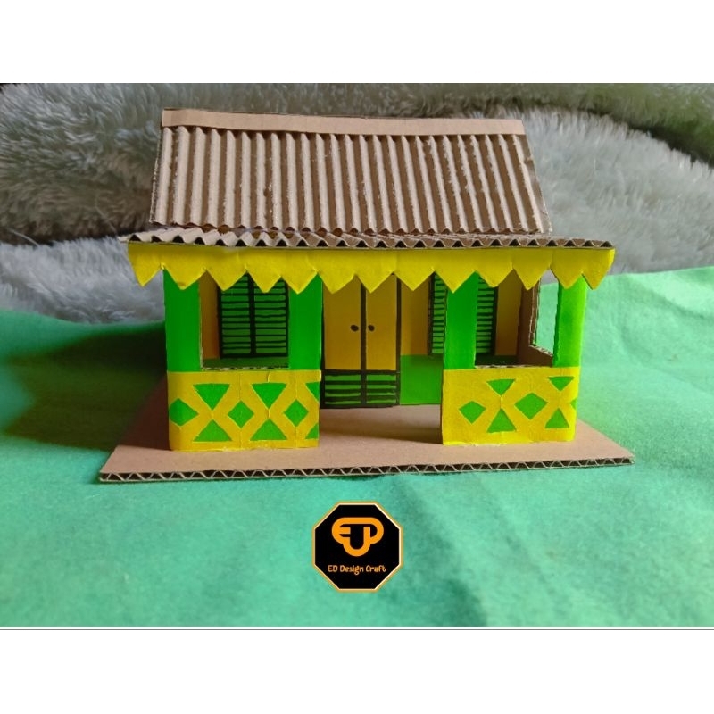 Prakarya/Kerajinan Rumah adat betawi dari kardus