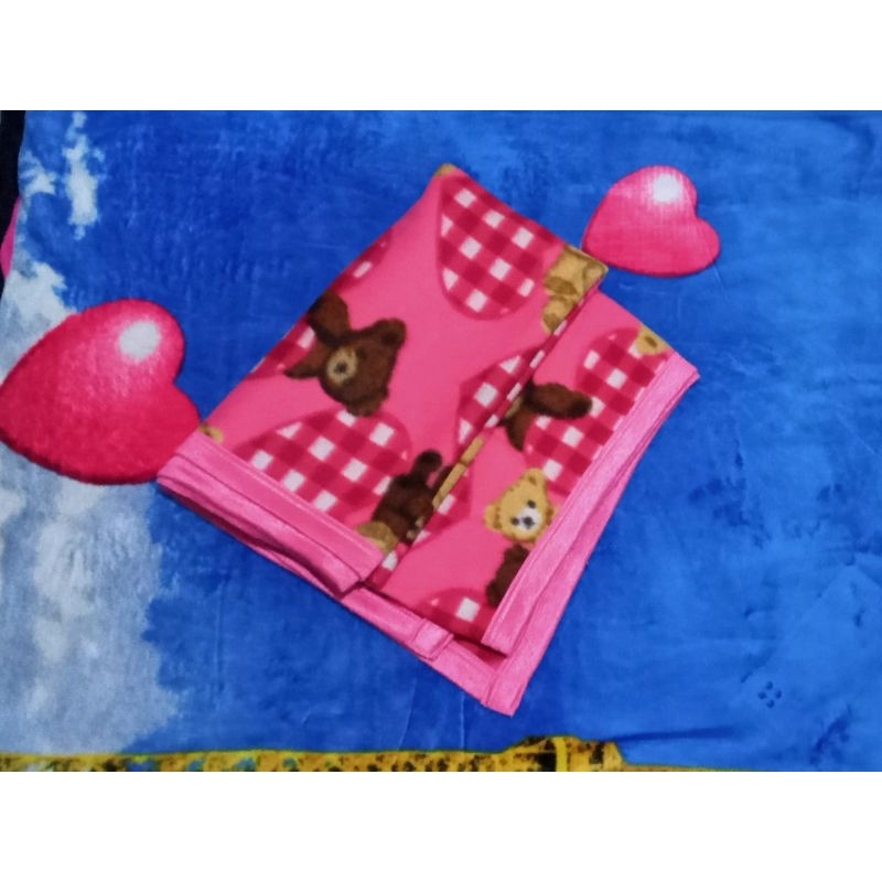 PRELOVED SELIMUT DEWASA MOTIF 110 X 140