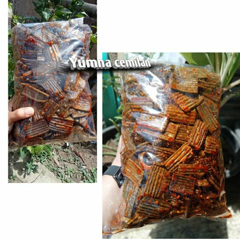 

seblak kerupuk jengkol daun jeruk 250gr