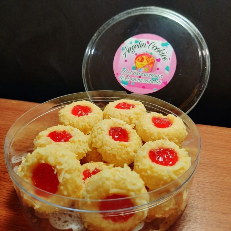 

THAMRIN STRAWBERRY