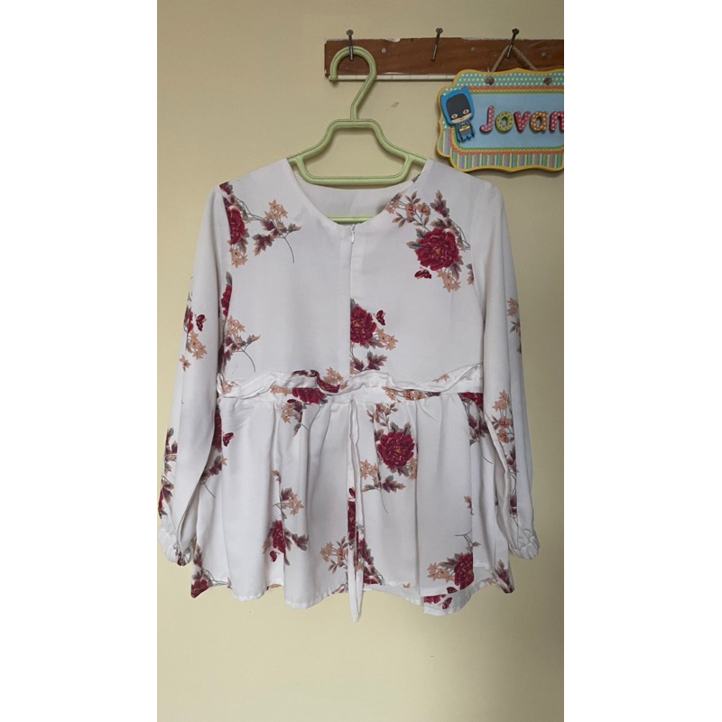 Blouse Bunga Vintage