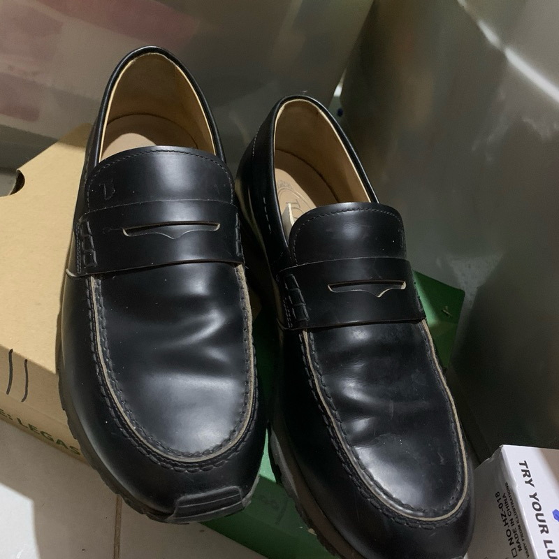 Tod’s Loafer ukuran 8 1/2