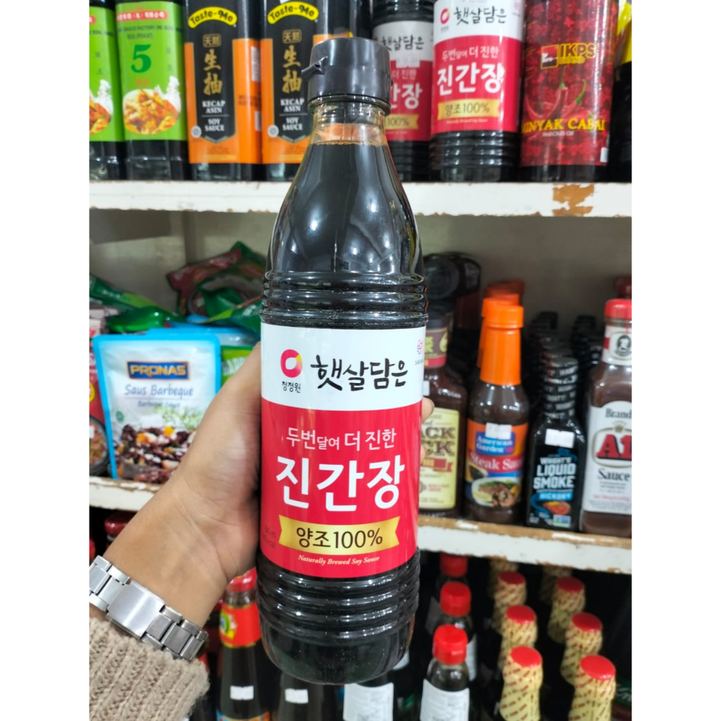 

Chung Jung One Kecap Asin Korea 840ml