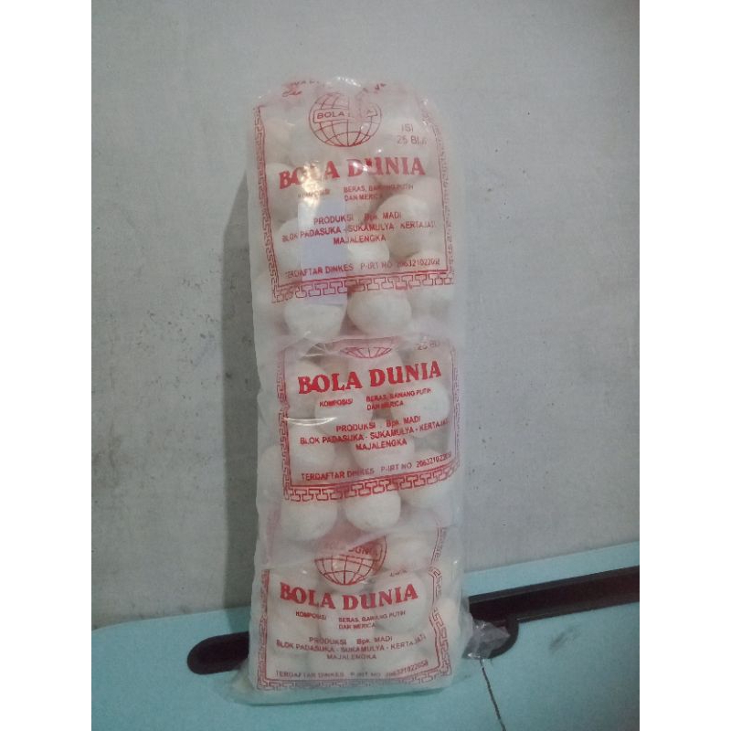 

HG RAGI TAPE 1 BAL BOLA DUNIA BESAR ISI 5 Bungkus 1 Bungkus Isi 25 Biji