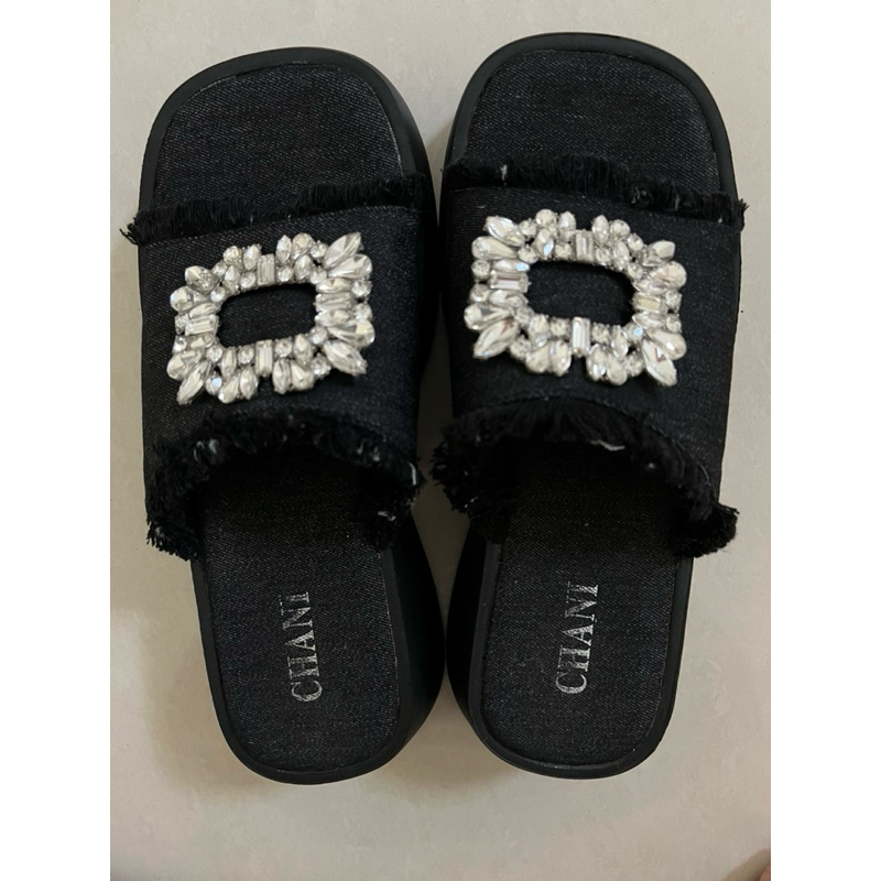 sandal chani bangkok