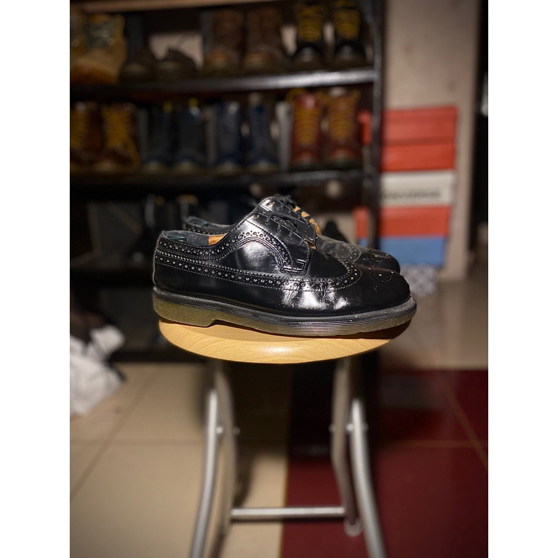 Size 39. Dr Martens 3989 Wingtip brogue black smooth | 1460 1461 101 939 3989 adrian tassel loafers polley mary jane leroy black red cherry arcadia black smooth vegan nappa crazy horse greasy grizzly 3 6 8 mens woman pria wanita hole second original