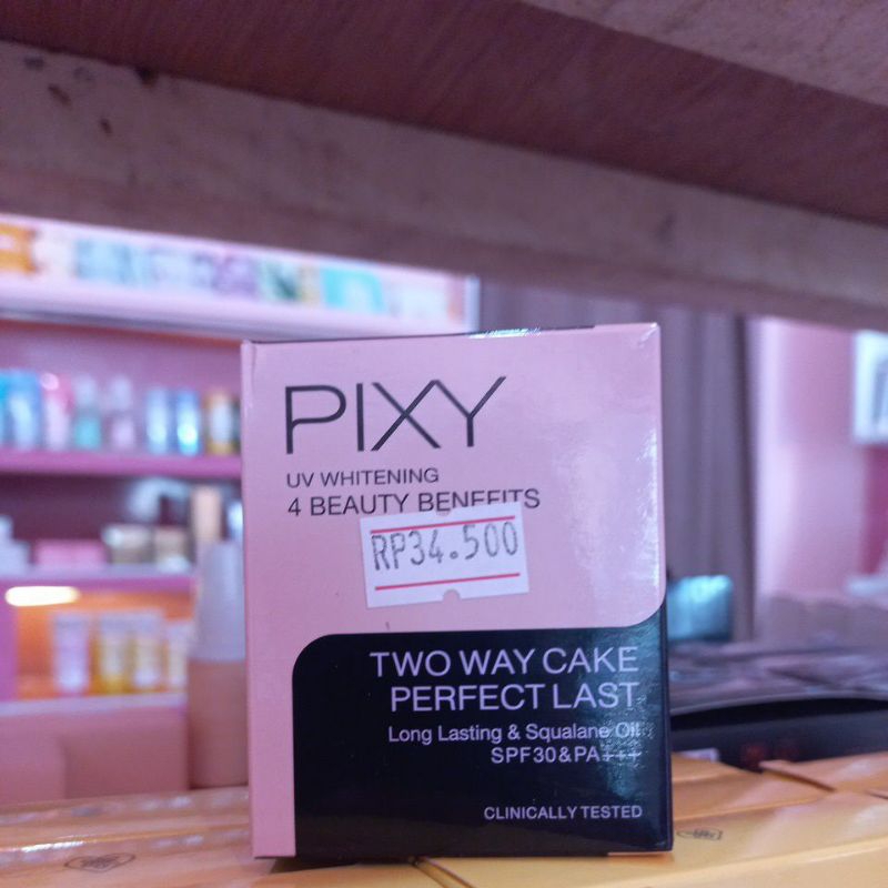 PIXY TWO WAY CAKE