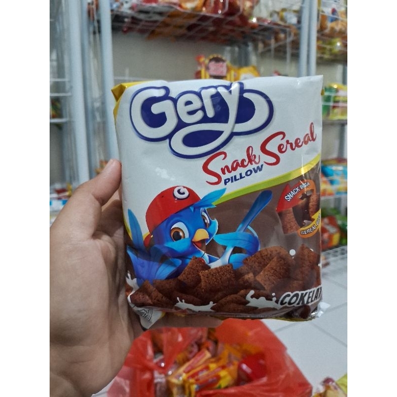 

Gery Snack Sereal Pillow rasa Cokelat 26gr