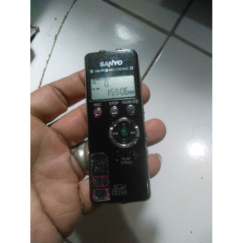 Perekam Suara Digital Sany0 ICR-FP700D Bekas
