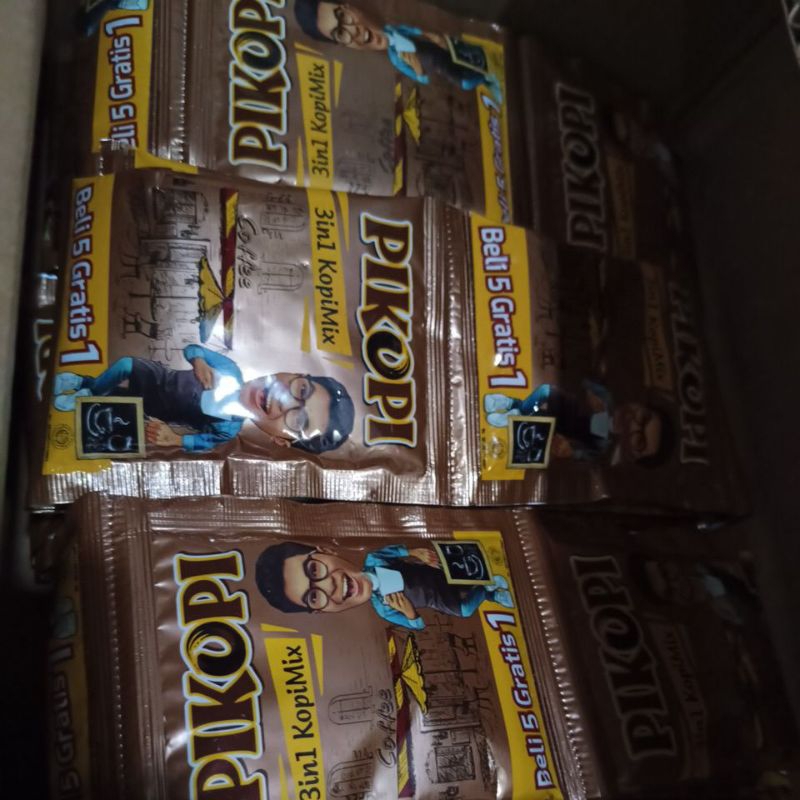 

Pikopi mix 3in1 1 renteng isi 12 sachet