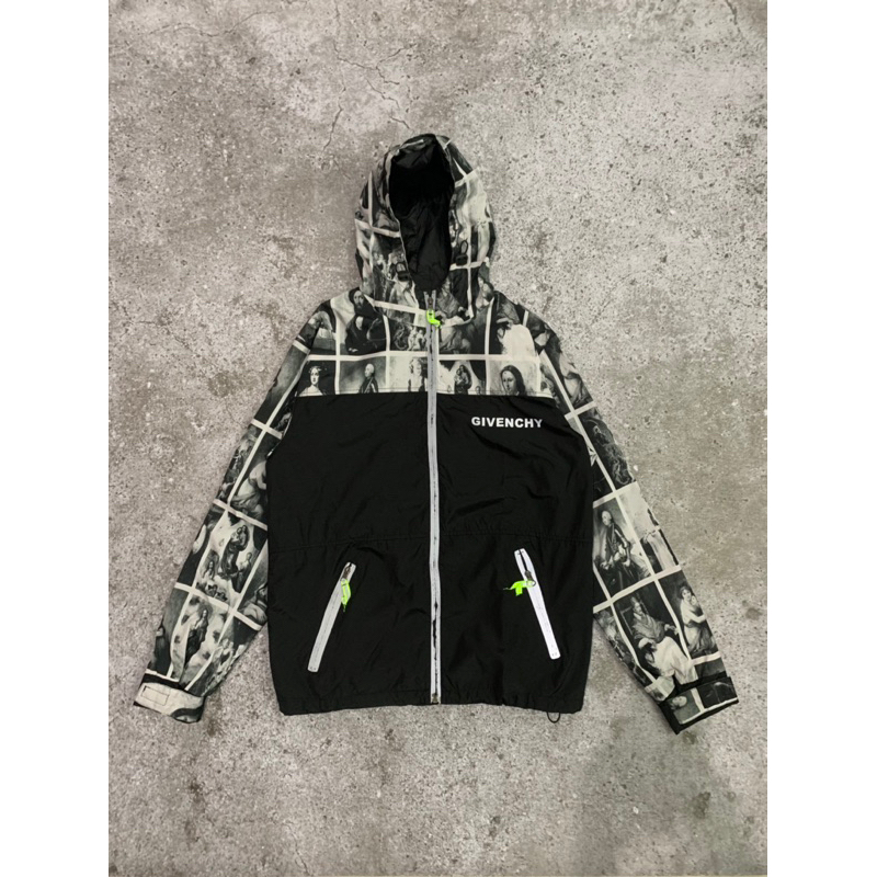 JAKET GIVENCHY SECOND