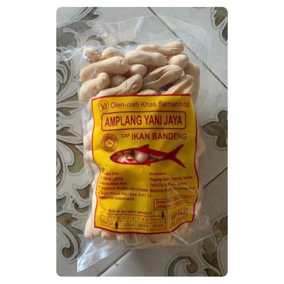 

Amplang Cap Bandeng Yani jaya