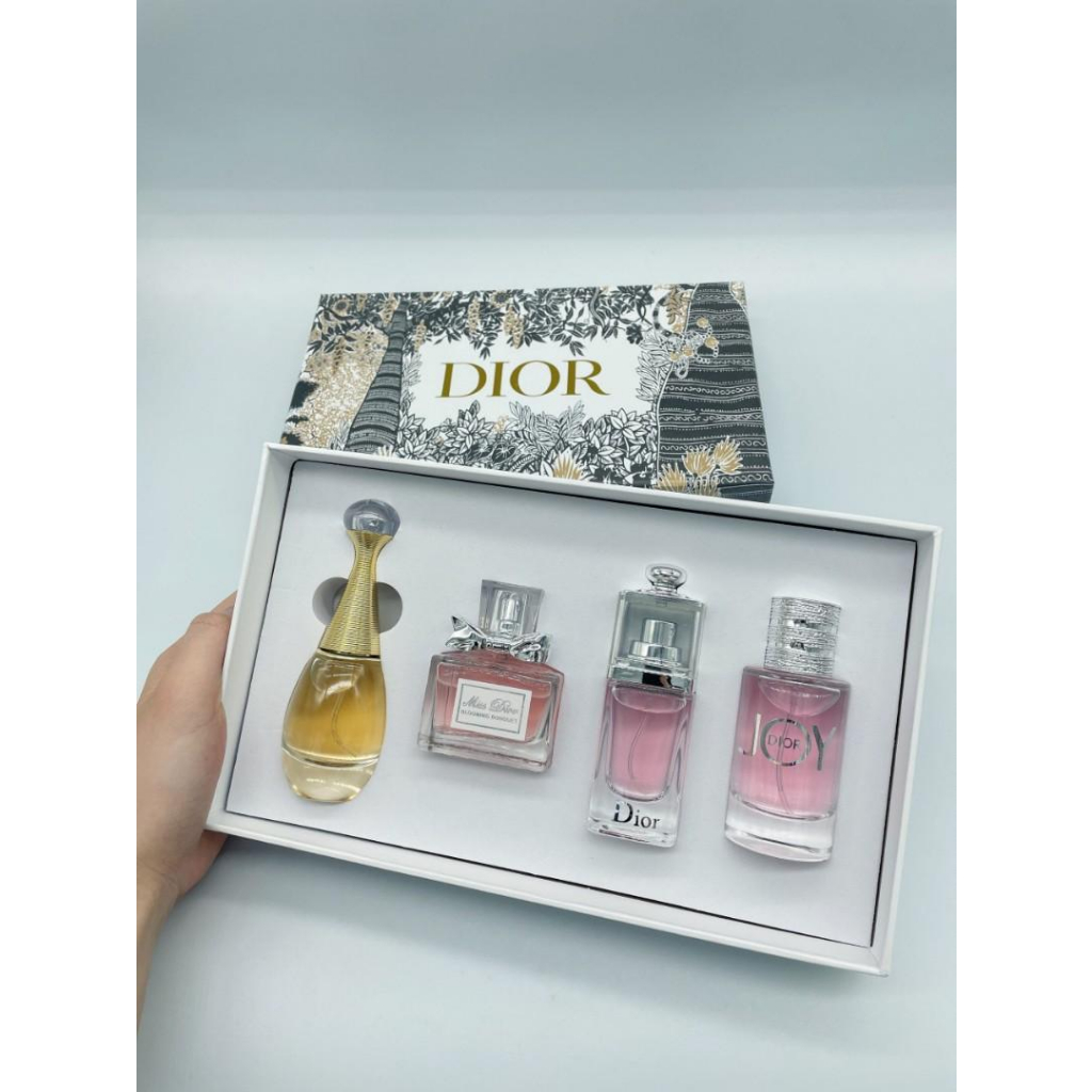 PARFUM DIOR SET 4IN1