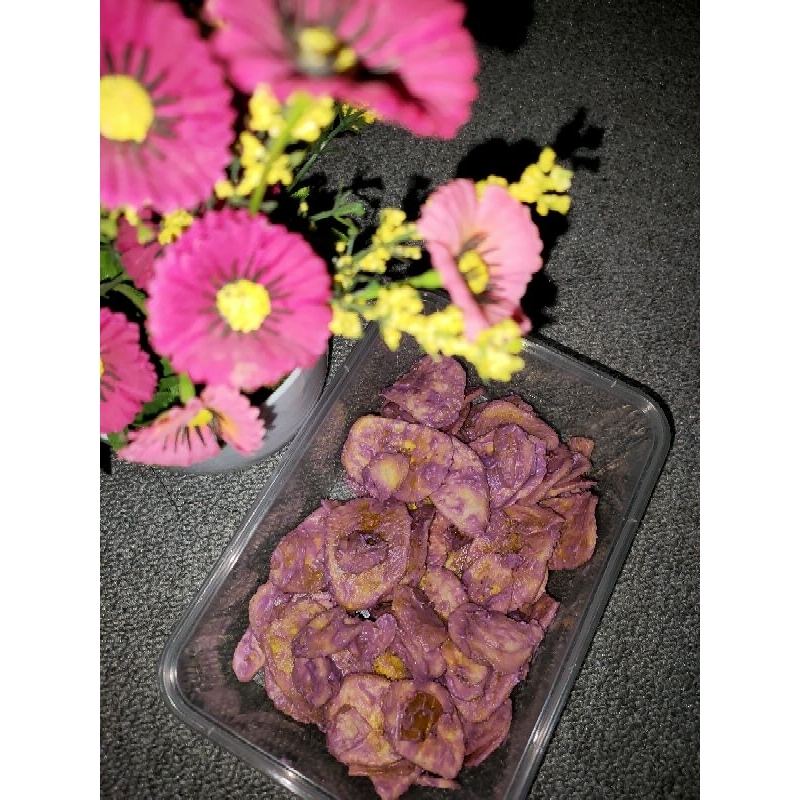 

Kripik Pisang Bidikin rasa taro